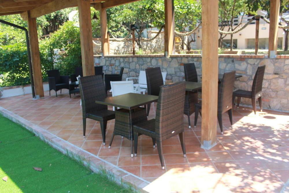 לינה וארוחת בוקר צ'נטולה Meuble Leonetti מראה חיצוני תמונה